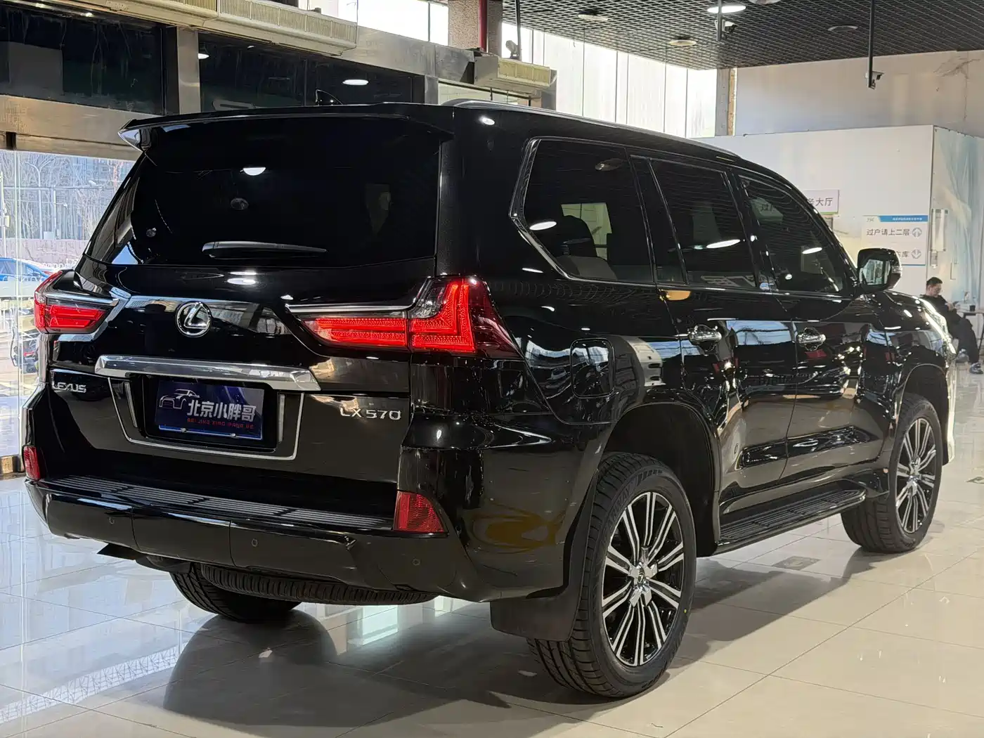 Lexus LX 2017 570 Prestige Luxury фото 15