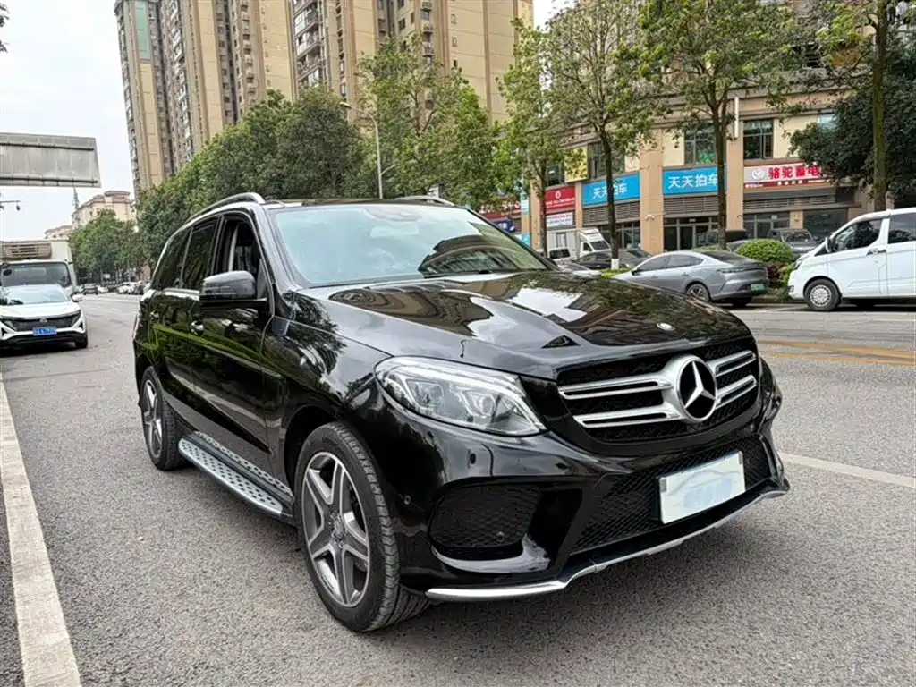 Mercedes-Benz GLE 2017 GLE 400 4MATIC фото 2