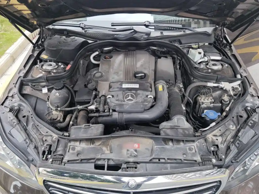 Photo 11 - Mercedes-Benz E-Class