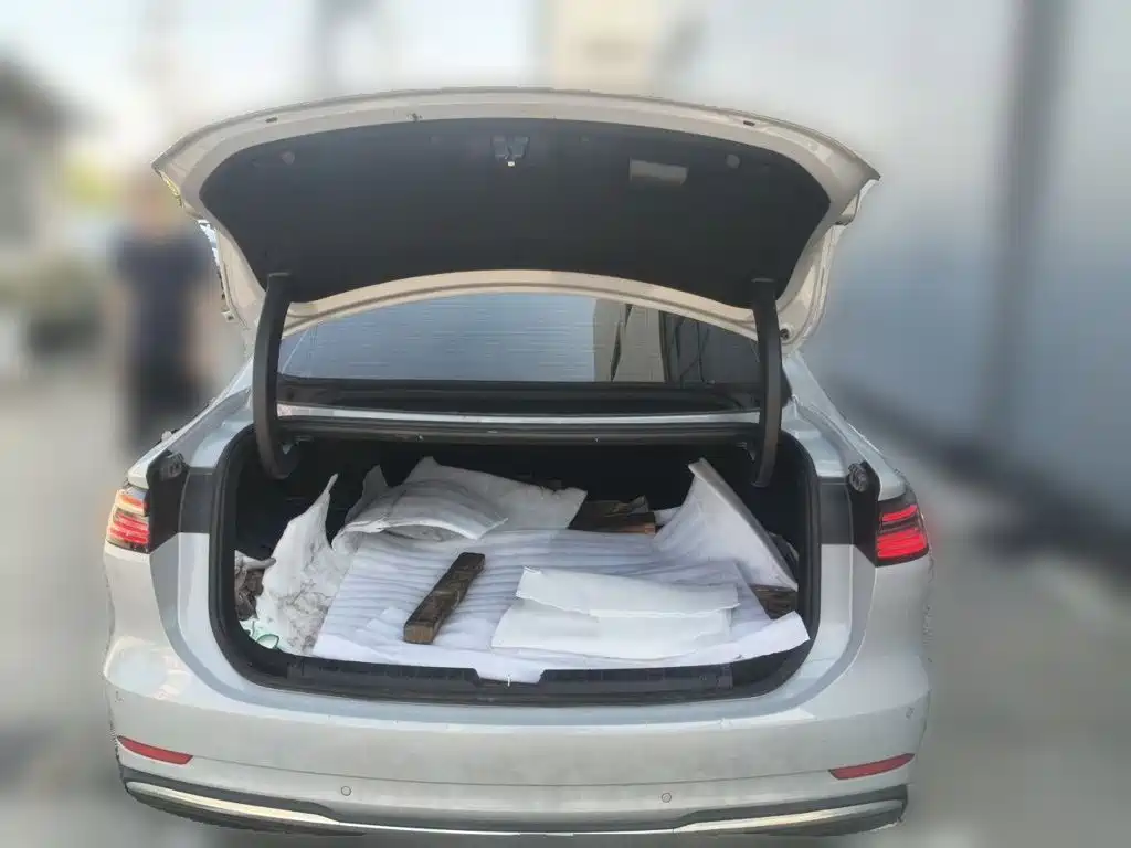 Geely Galaxy Galaxy A7 2026 2025 EM-i 70km Voyage Edition