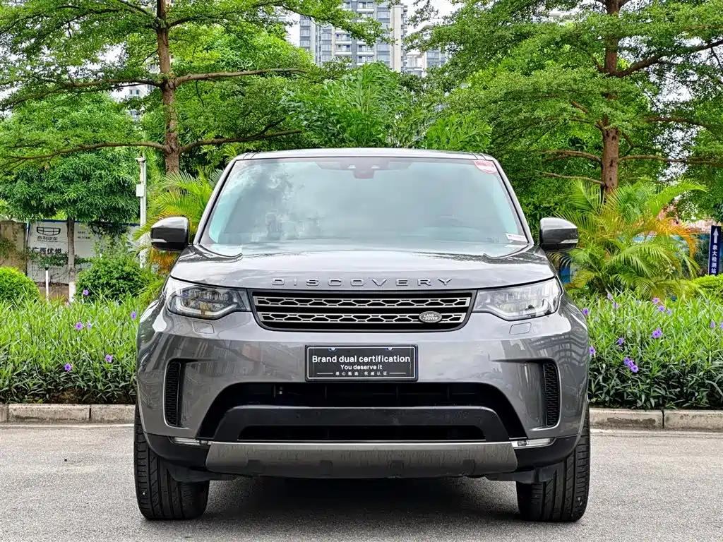 Land Rover Discovery 2017 3.0 SC V6 S фото 3