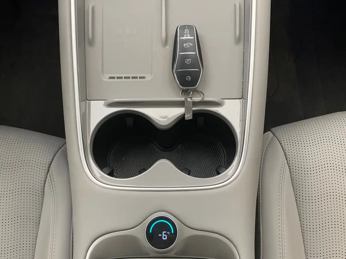 BYD Hai Shi 05 EV 2025 2025 520KM Flagship Smart Navigation Edition