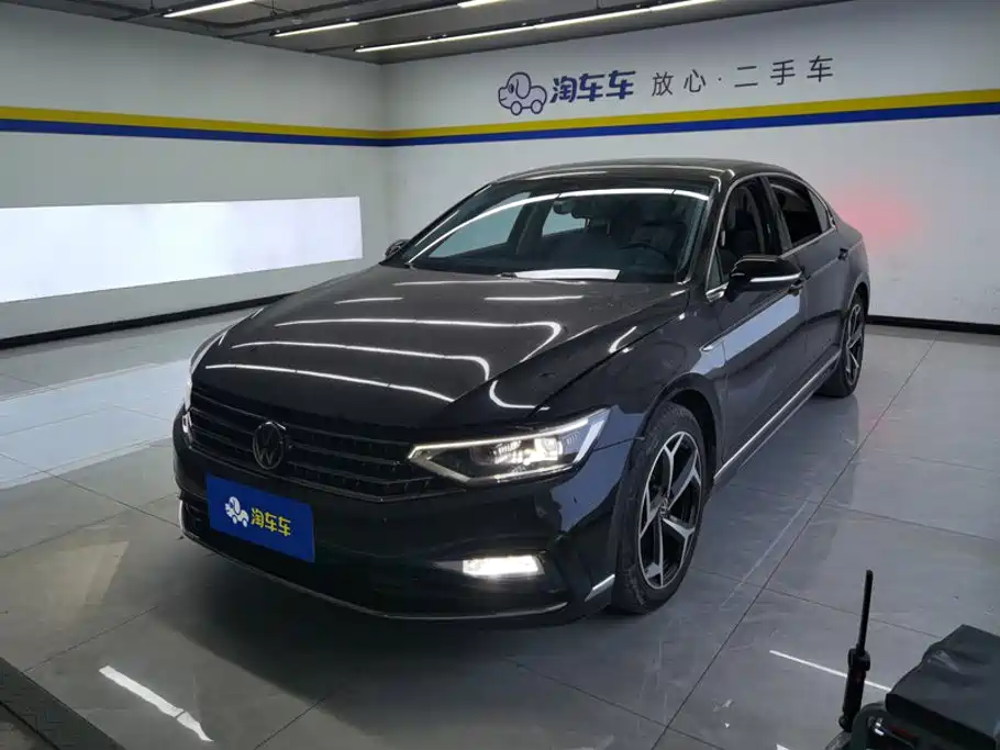 2022-2024 Volkswagen Magotan