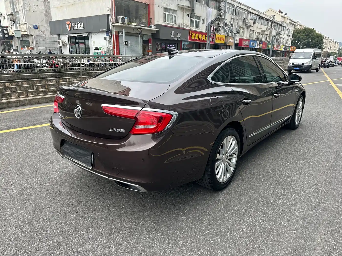 Buick LaCrosse 2018 Model 28T Elite Edition фото 7