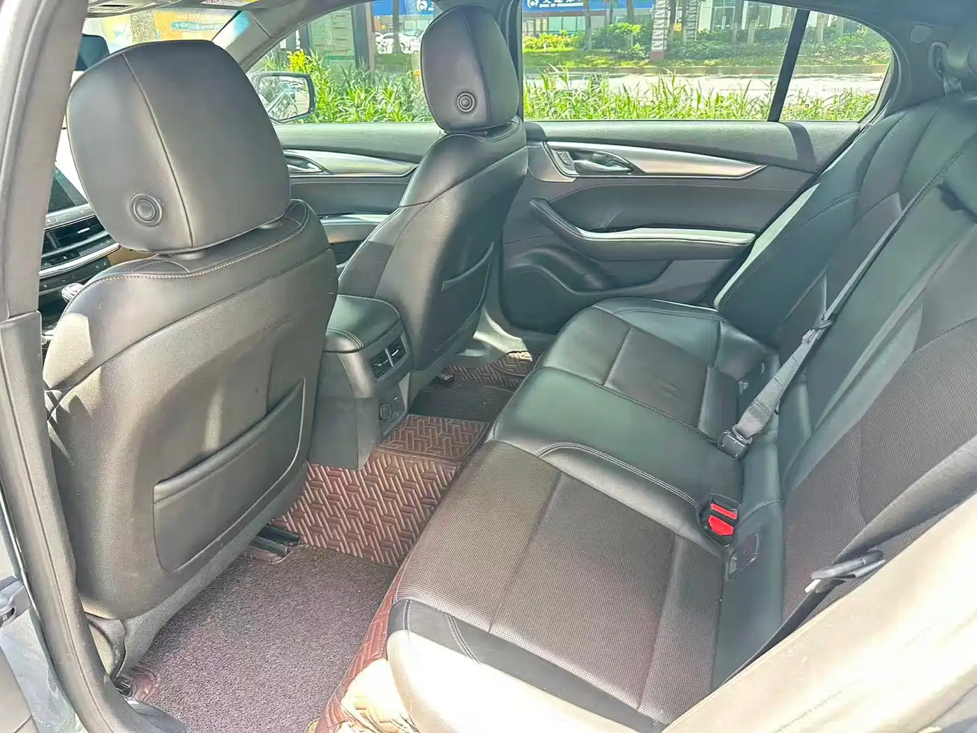 Photo 8 - Cadillac CT5