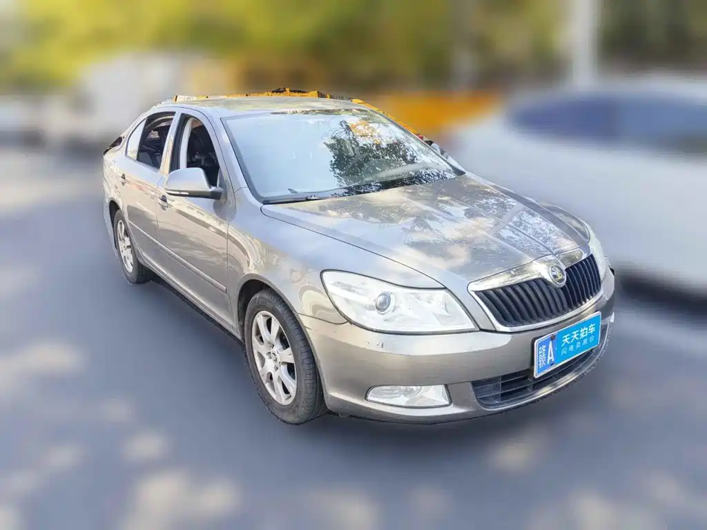 Photo 3 - Škoda Octavia