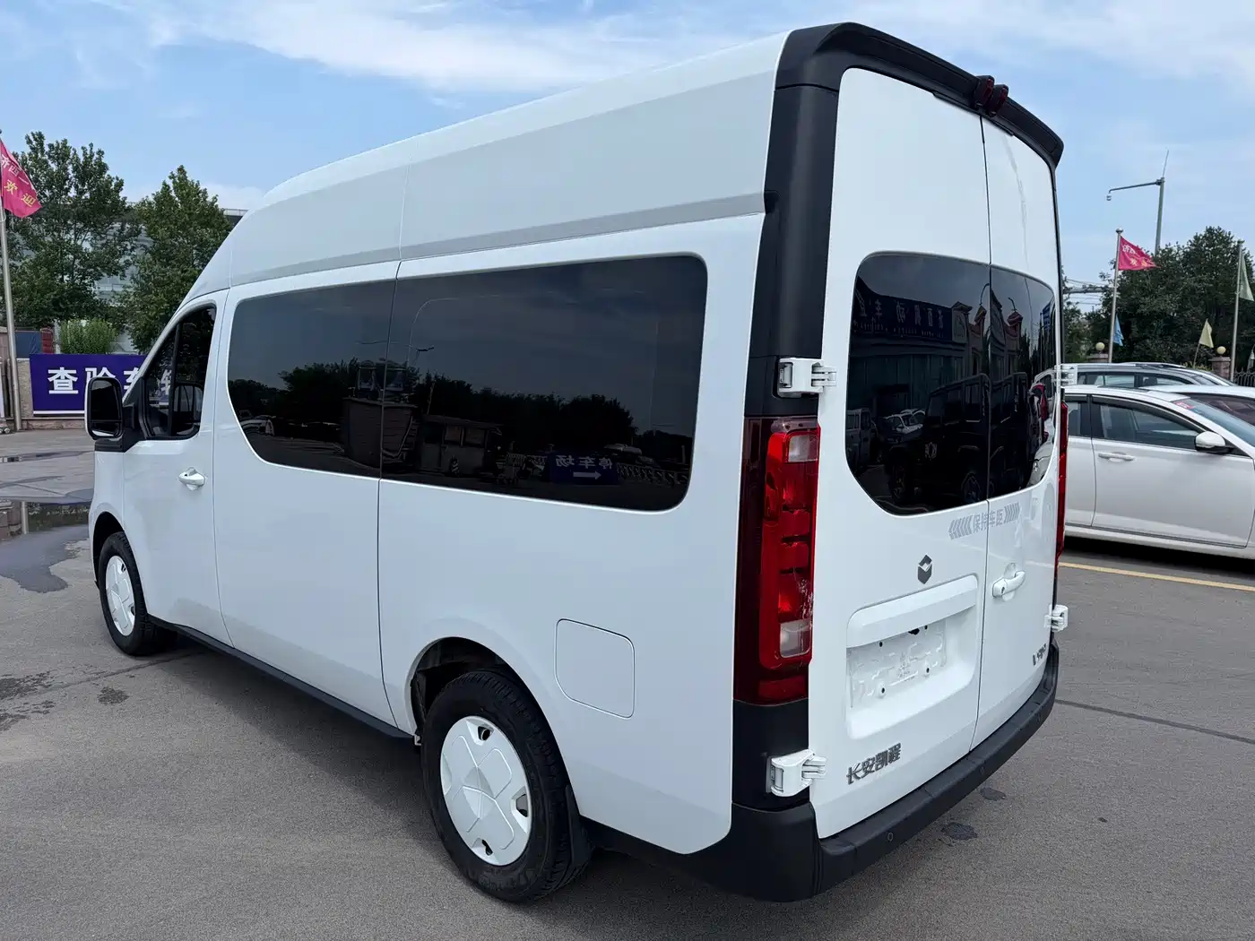 Changan Kaicheng V919 2025 2025 Express Cabin CATL 53kwh Short Wheelbase High Roof Standard 6-Seater