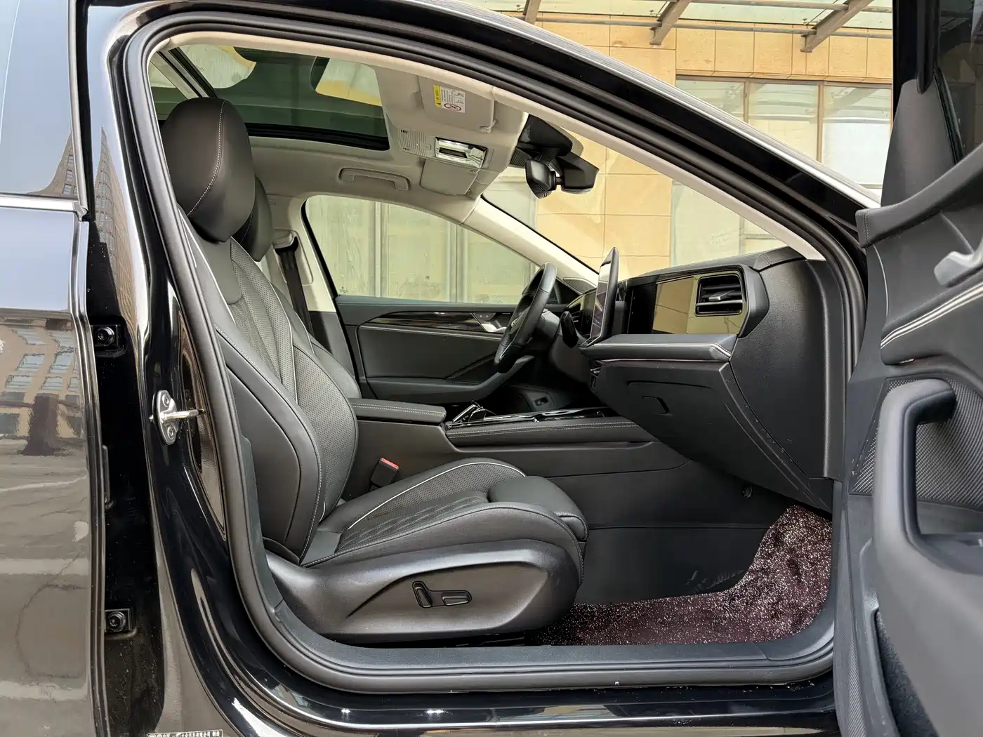 Volkswagen Magotan 2024 380TSI DSG Luxury Edition (Daimai Package) фото 20
