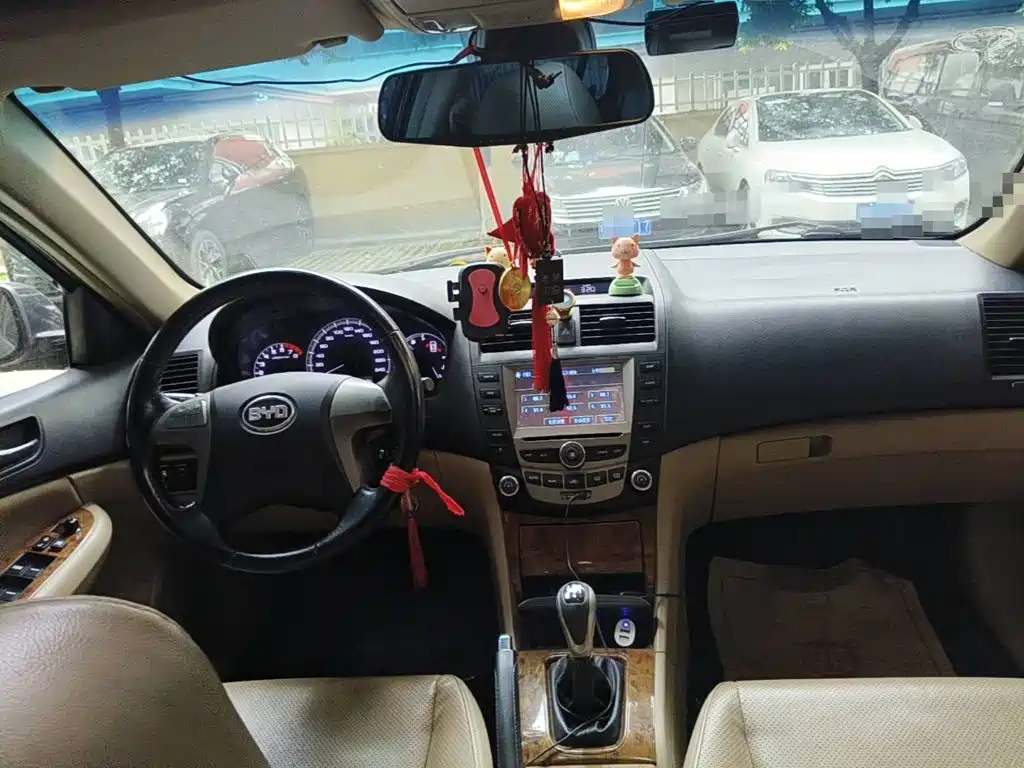 BYD F6 2011 2010 Gold Edition 2.0L Manual Premium
