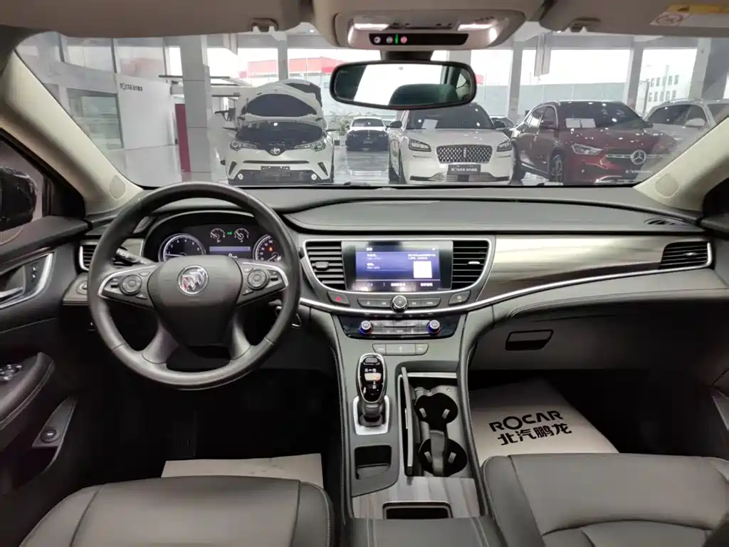 BUICK LACROSSE