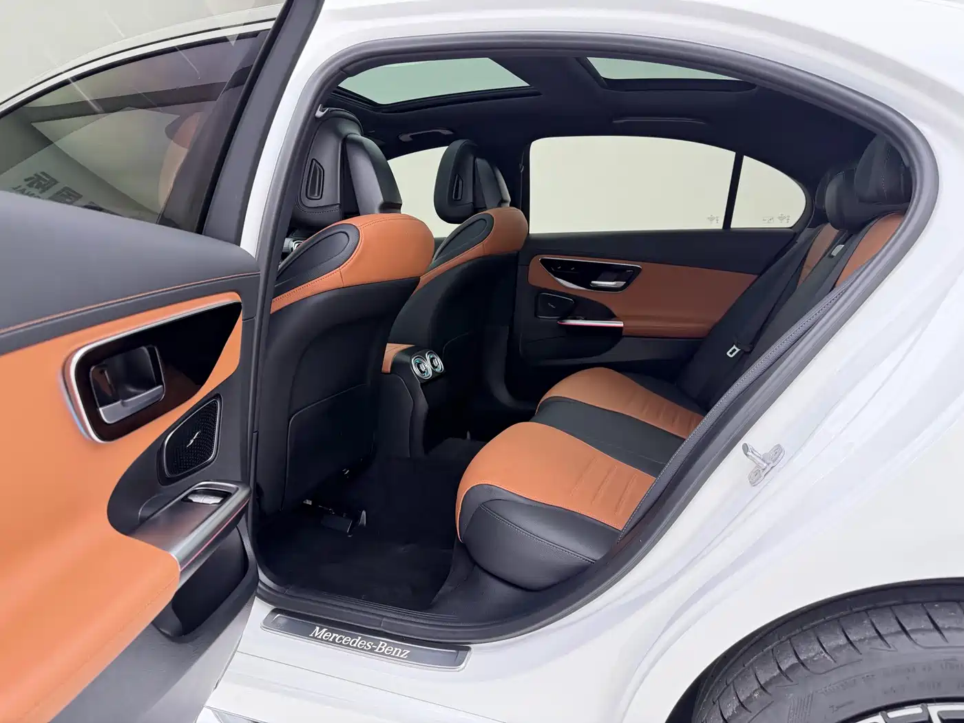 Mercedes-Benz C-Class 2024 Facelift C 260 L Sport фото 17