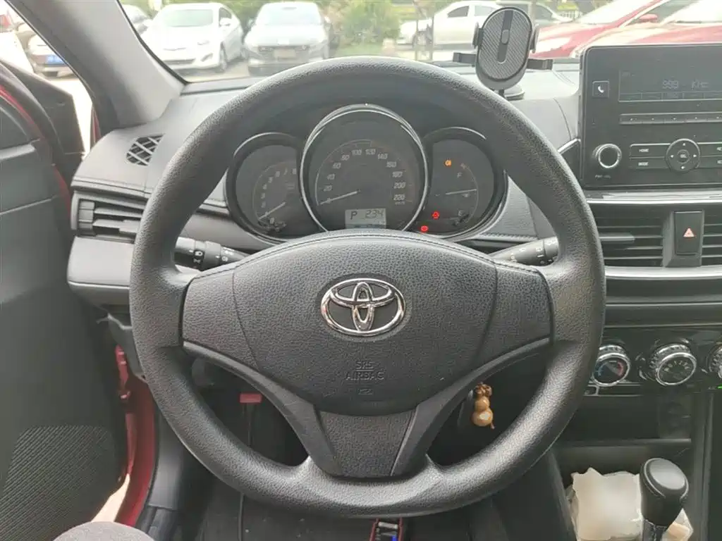 Toyota YARiS L Zhi Xuan 2020 1.5L CVT Leading Edition фото 11