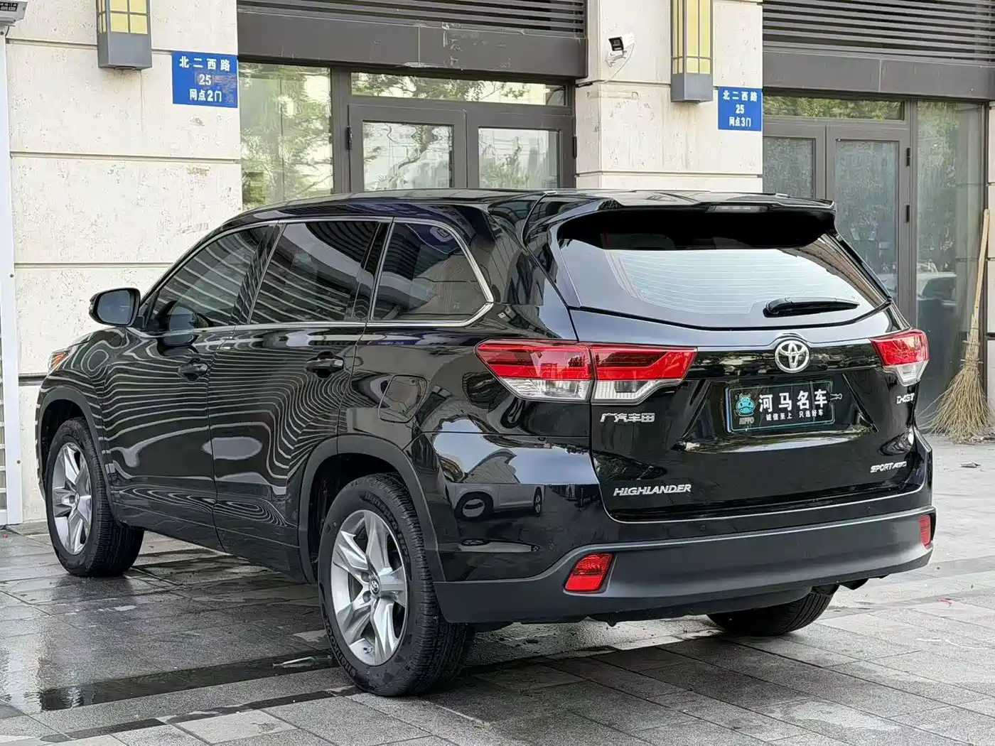 Toyota Highlander 2021 2.0T AWD Luxury 7-Seater фото 12