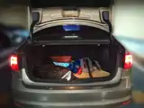 صورة 20 - Volkswagen Sagitar