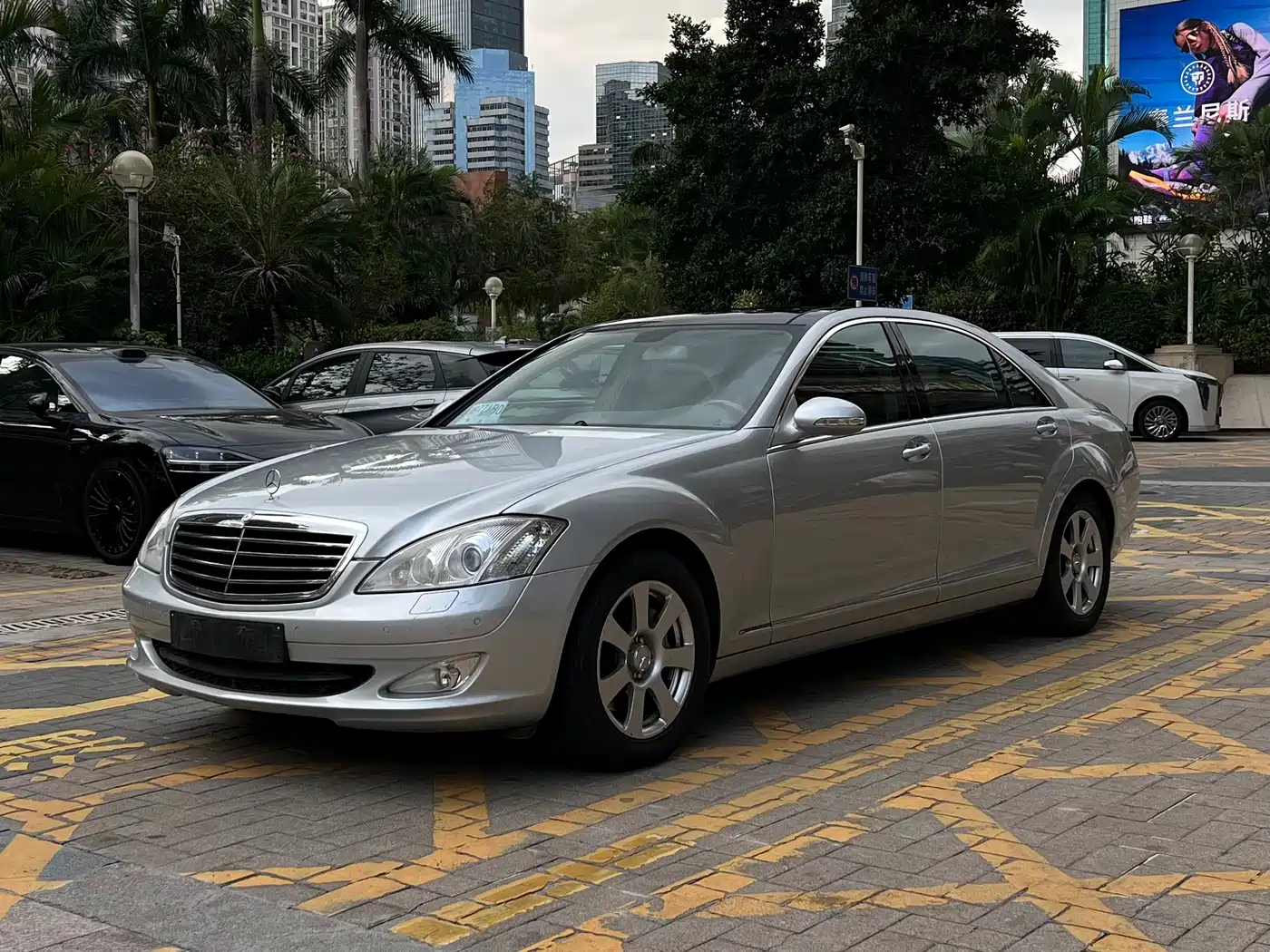 Mercedes-Benz S-Class фото 3