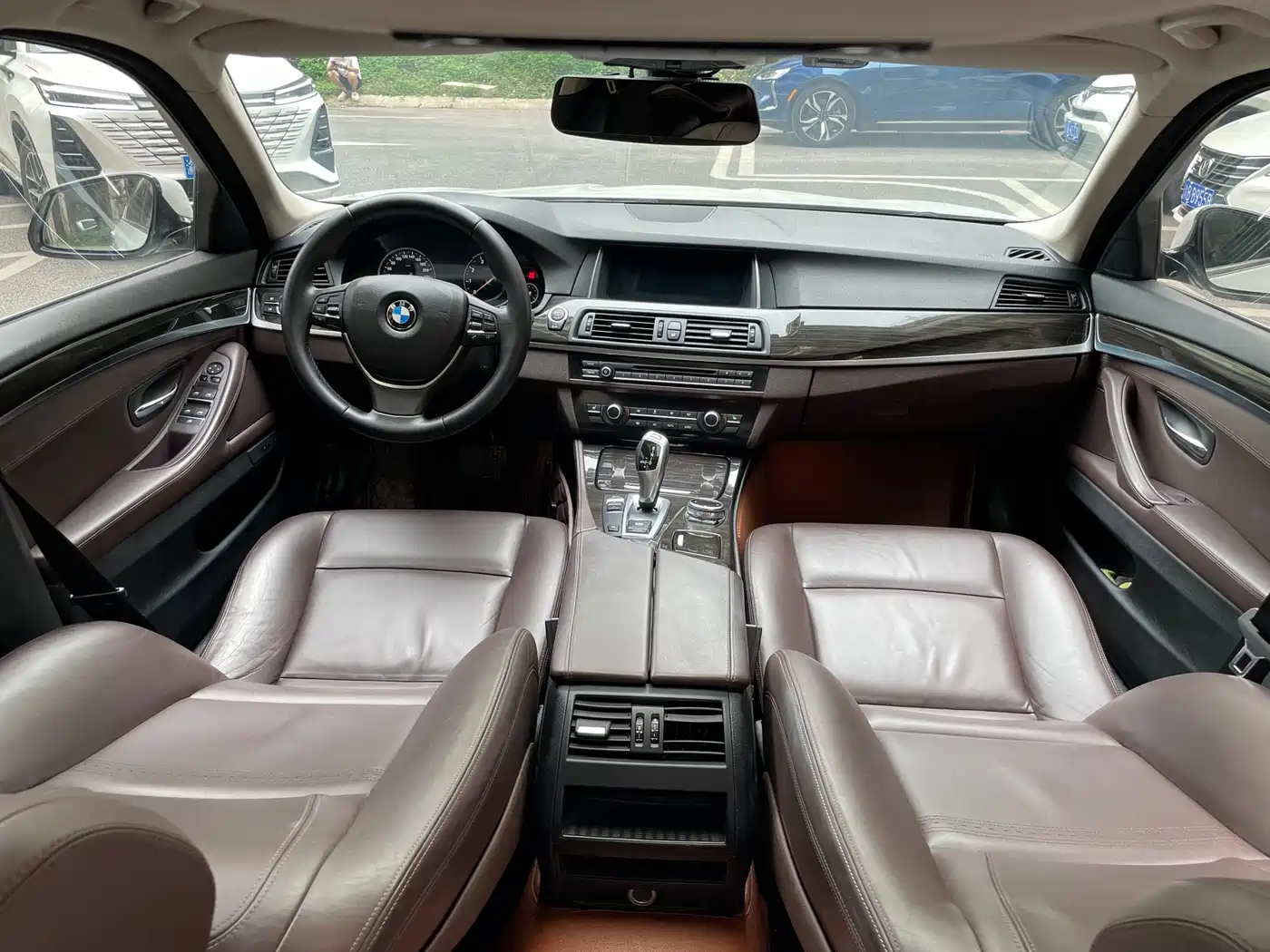 BMW 5 Series 2014 525Li Luxury Design Package фото 20