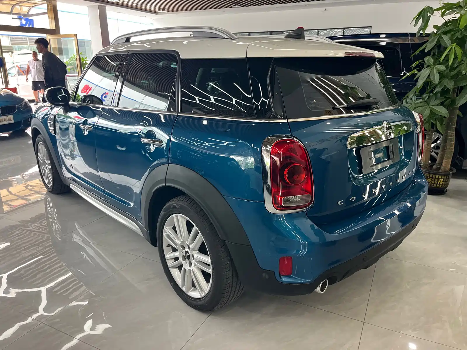 Photo 4 - MINI COUNTRYMAN