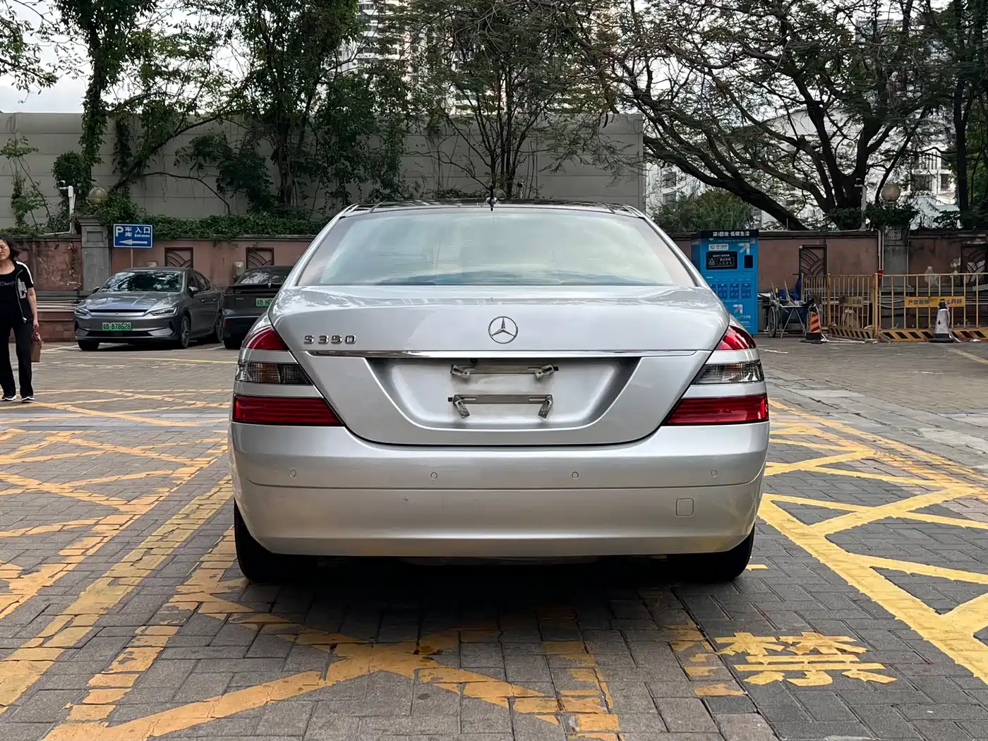 Mercedes-Benz S-Class фото 23