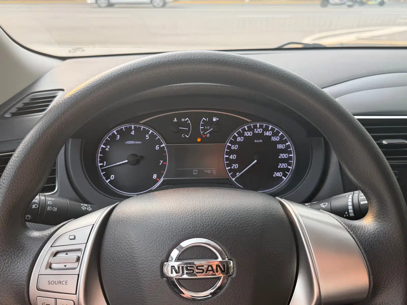Photo 8 - Nissan Tiida
