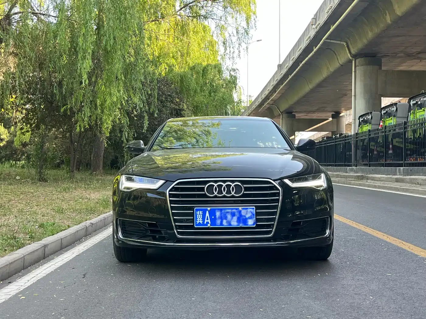 Audi A6L 2014 TFSI Standard фото 2