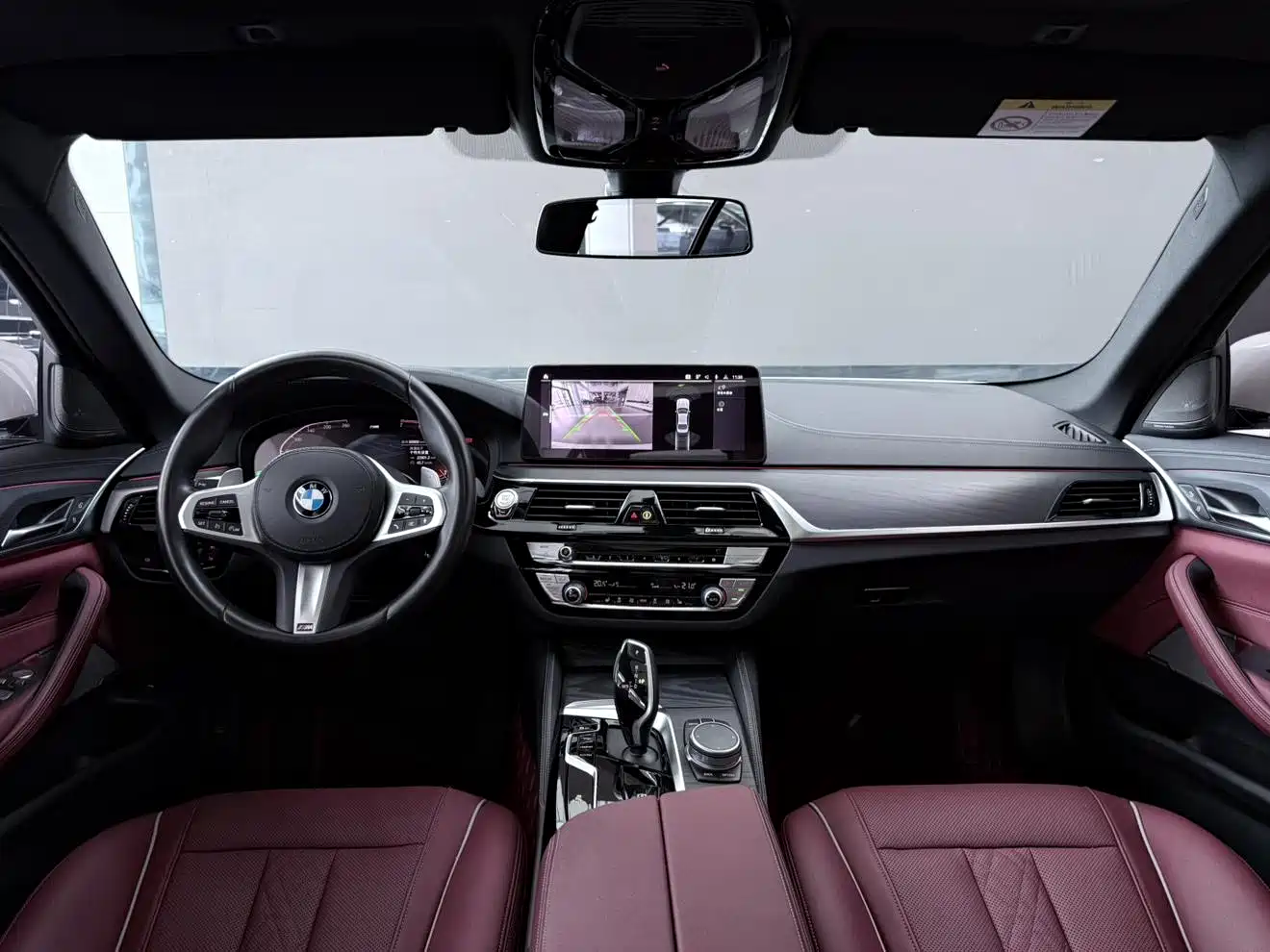 BMW 5 Series 2021 530Li Leading M Sport Package фото 12