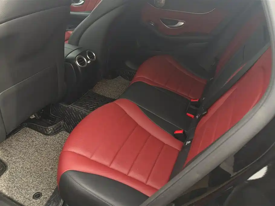 Mercedes-Benz GLC Coupe 2021 GLC 300 4MATIC Coupe SUV фото 11