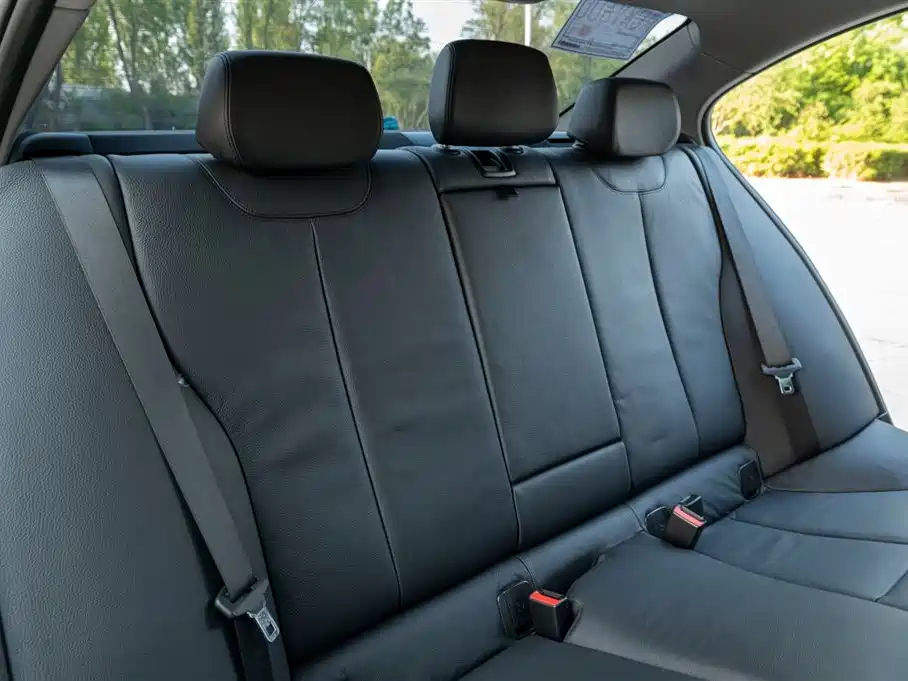 BMW 3 Series 2014 320i Fashion фото 52