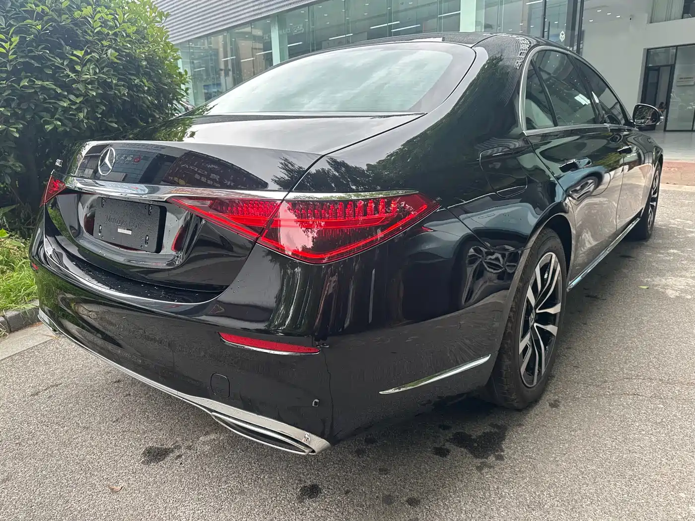 Mercedes-Benz S-Class 2024 S 400 L Luxury Edition фото 11