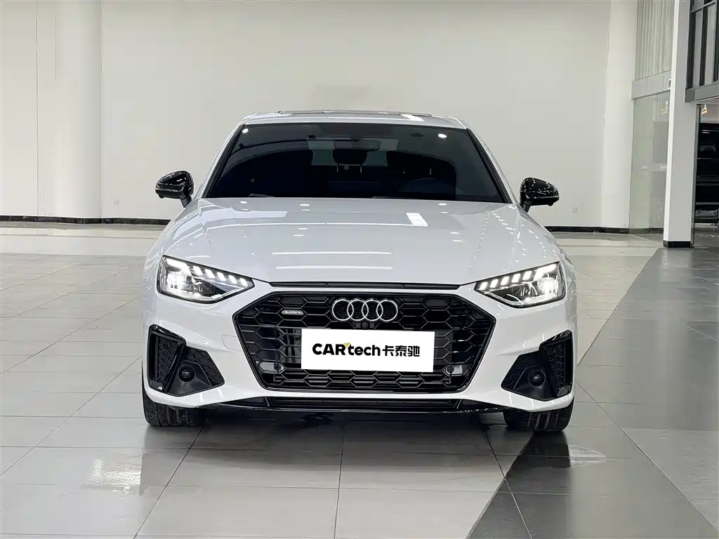 Audi A4L 2023 40 TFSI Luxury Sport фото 2