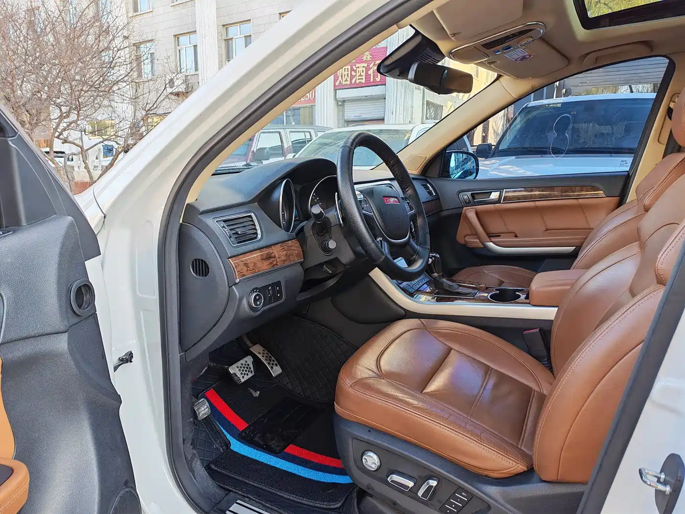 Haval H8 2015 2.0T 2WD Luxury фото 7