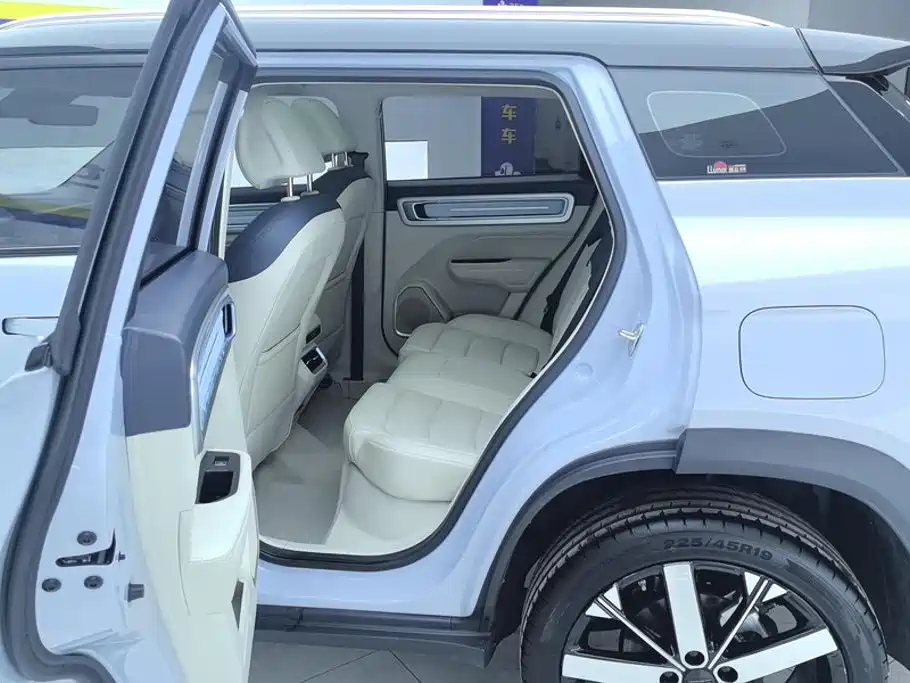 Geely ICON 2024 2023 1.5TD Protagonist