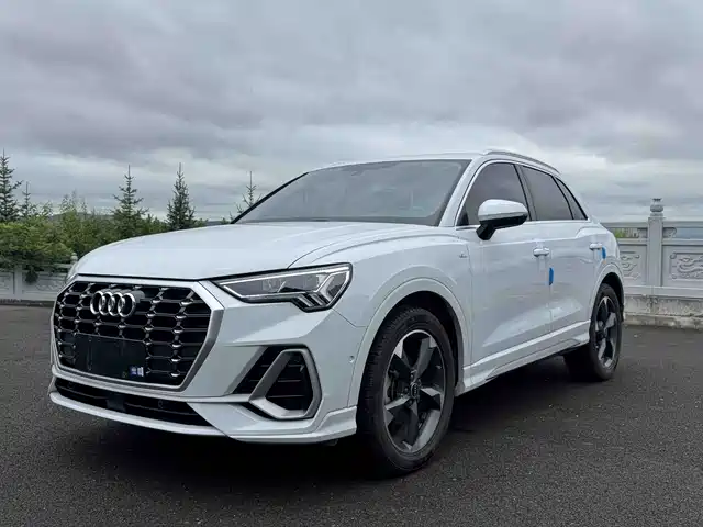 Audi Q3 2022
