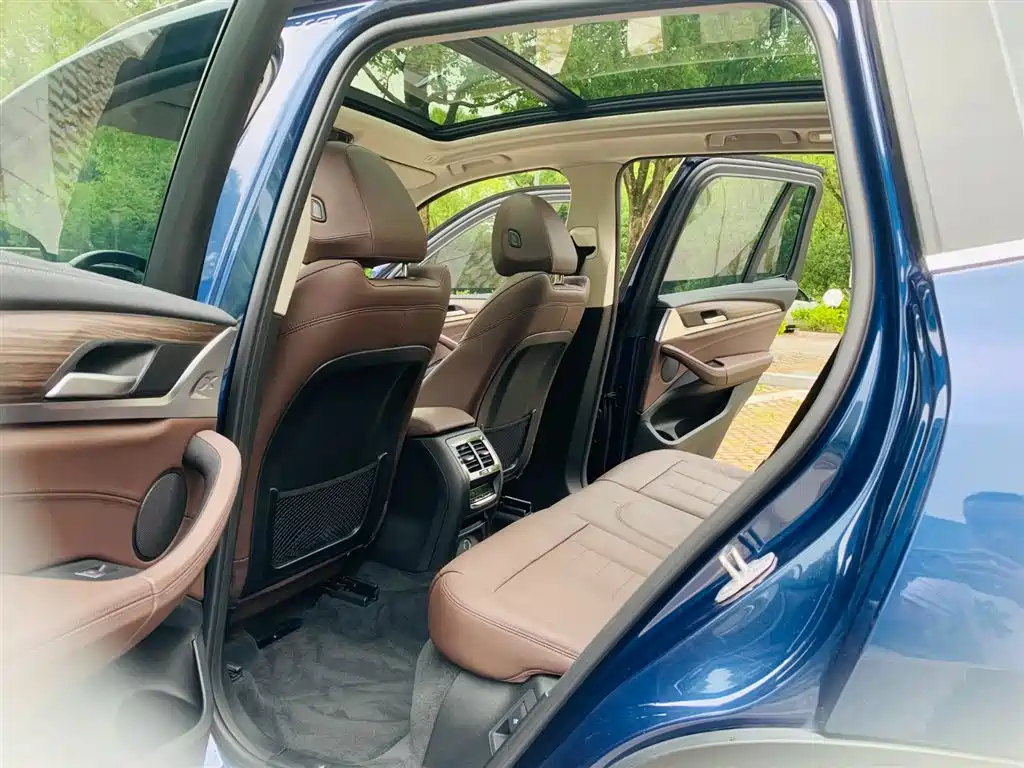 BMW X3 2019 xDrive28i Luxury Package фото 17