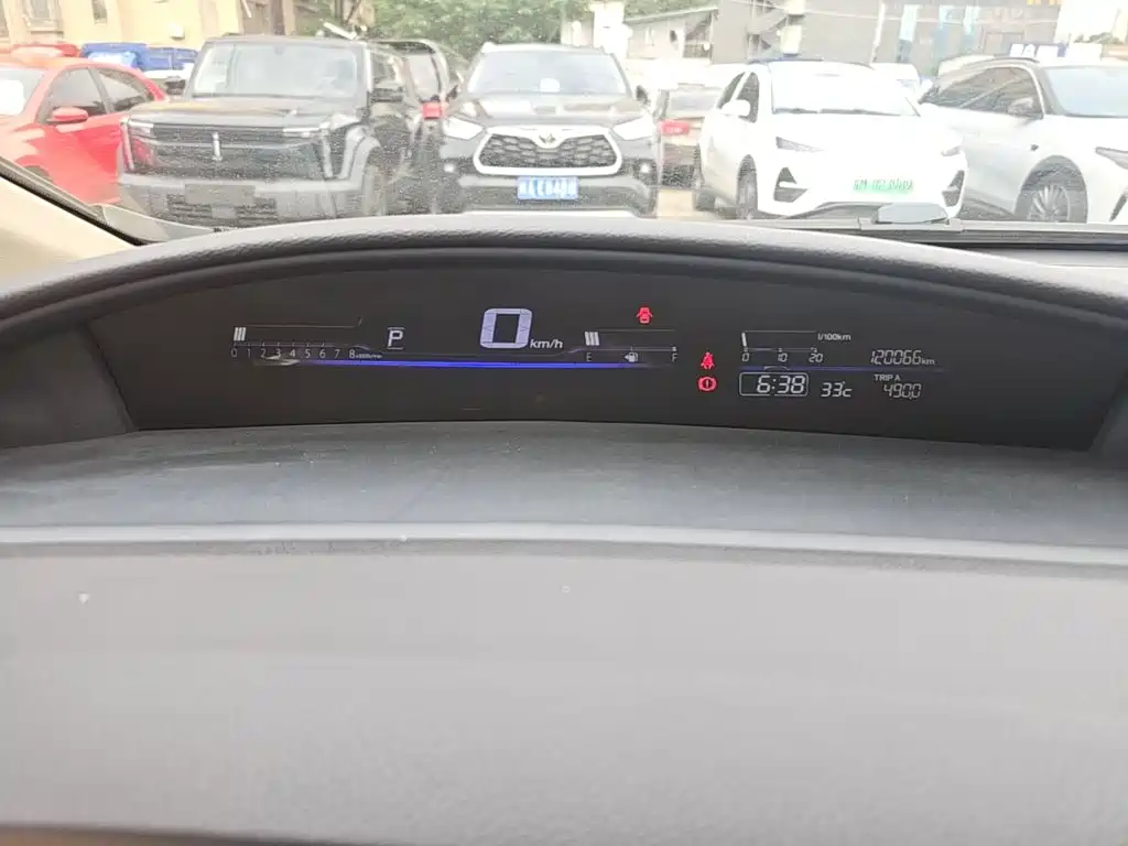 Honda Jade 2014 2013 1.8L Automatic Comfort Edition 5-seater