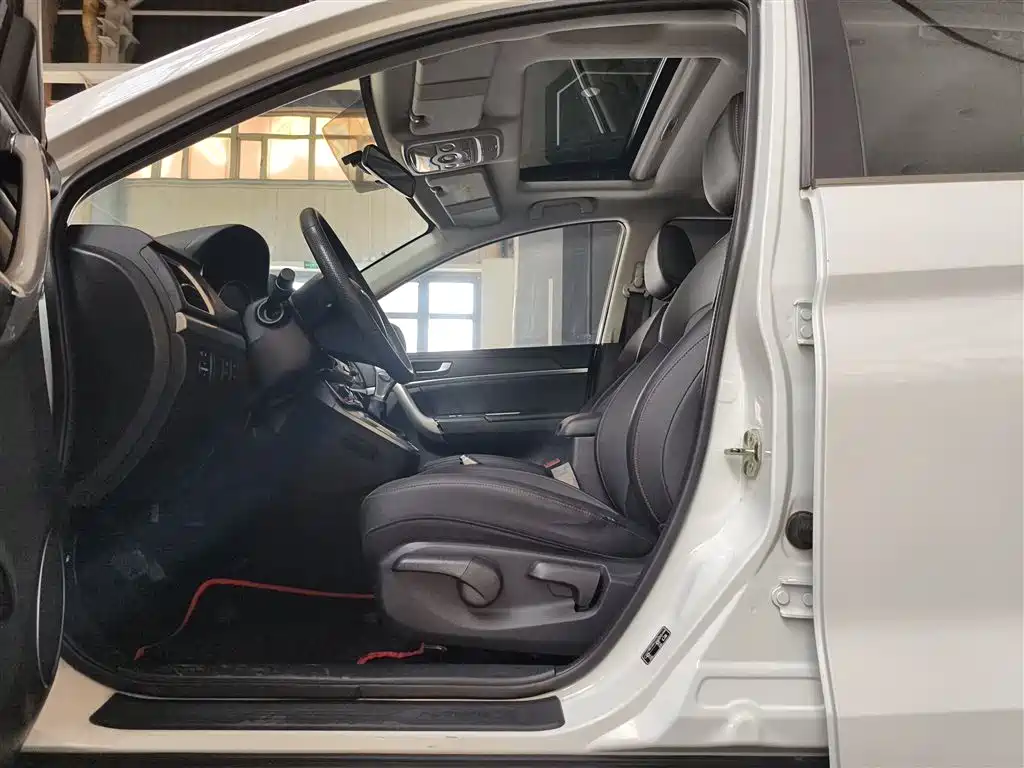Haval M6 2019 1.5T DCT 2WD Value Edition (China VI) фото 19