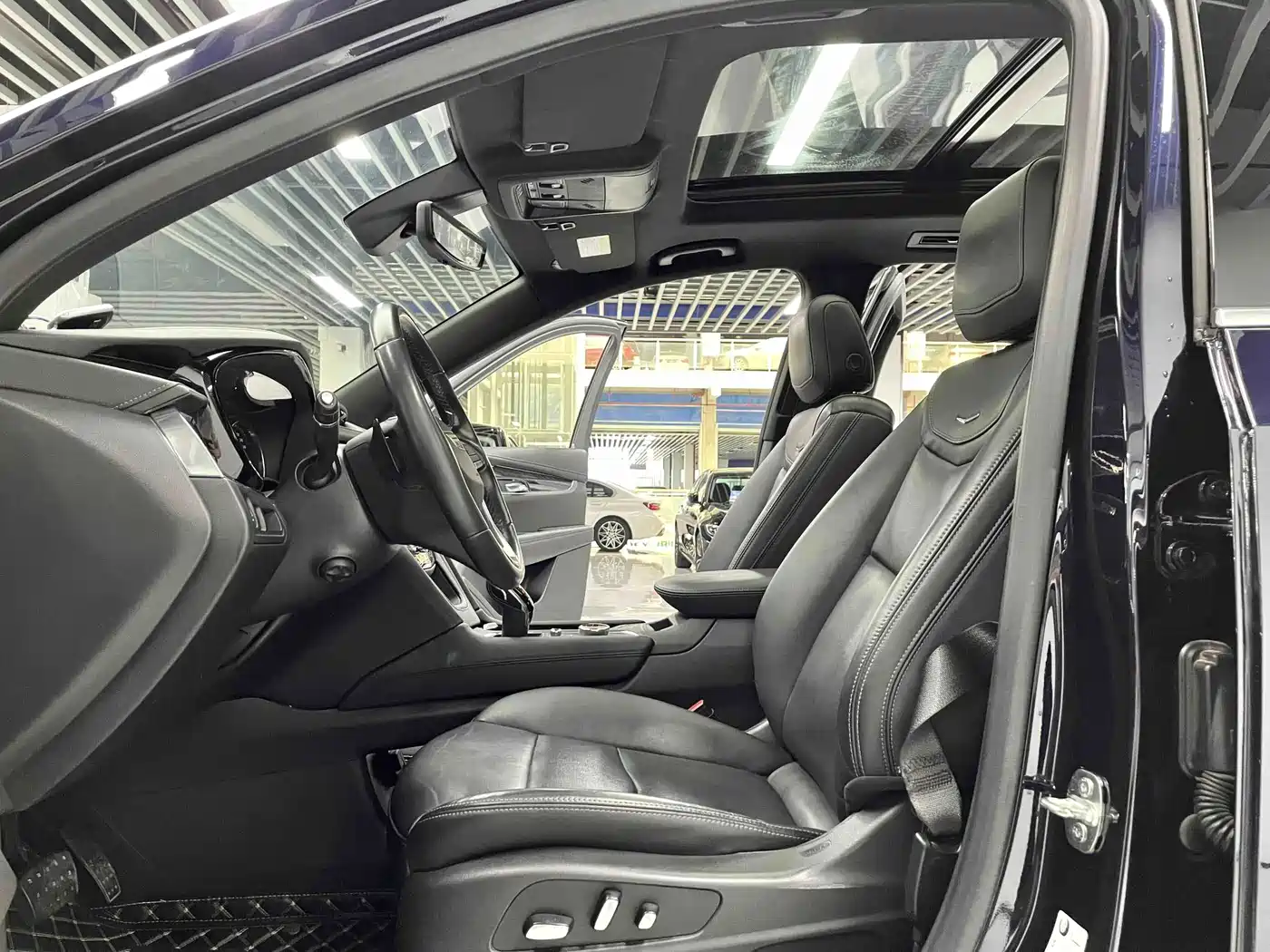 Cadillac XT6 2019 2020 28T 6-Seater Luxury Model