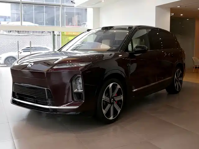 NIO ES8 2026