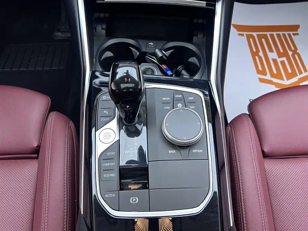 BMW 3 Series 2022 320Li M Sport Package фото 10