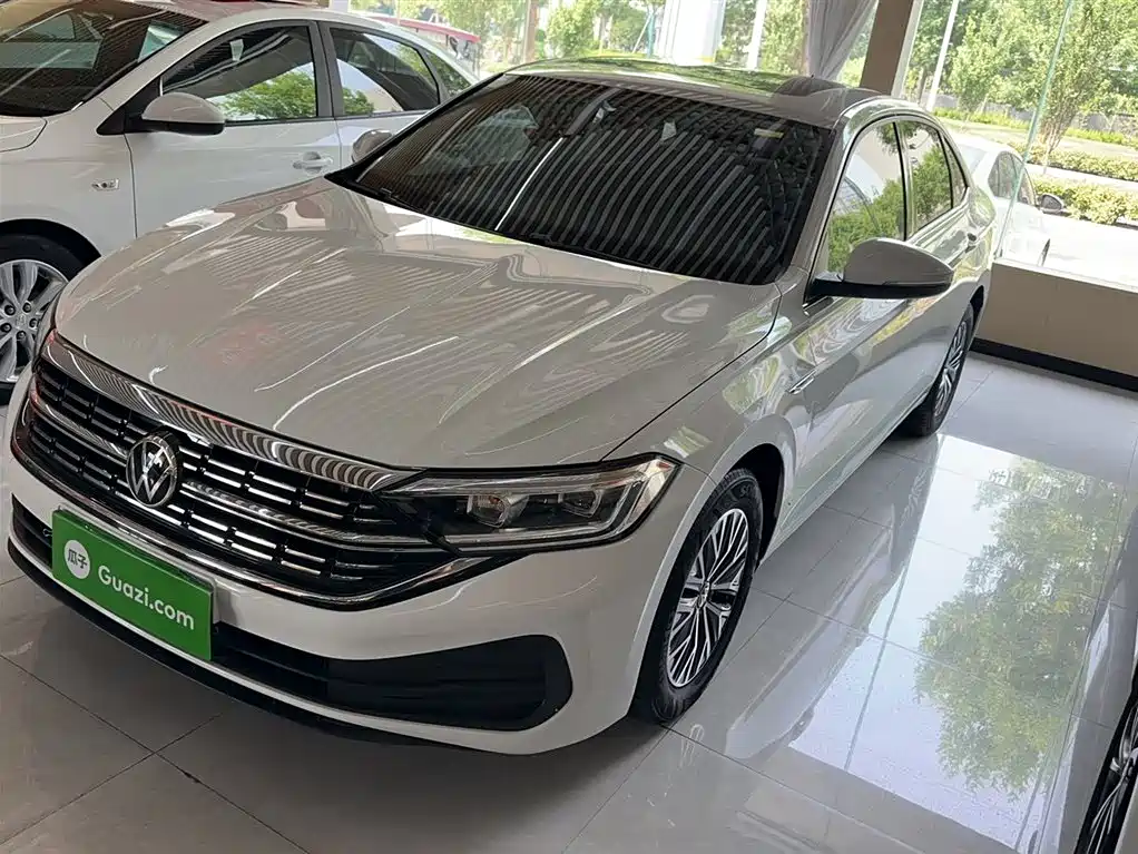 Volkswagen Sagitar 2024 200TSI DSG Flying Edition