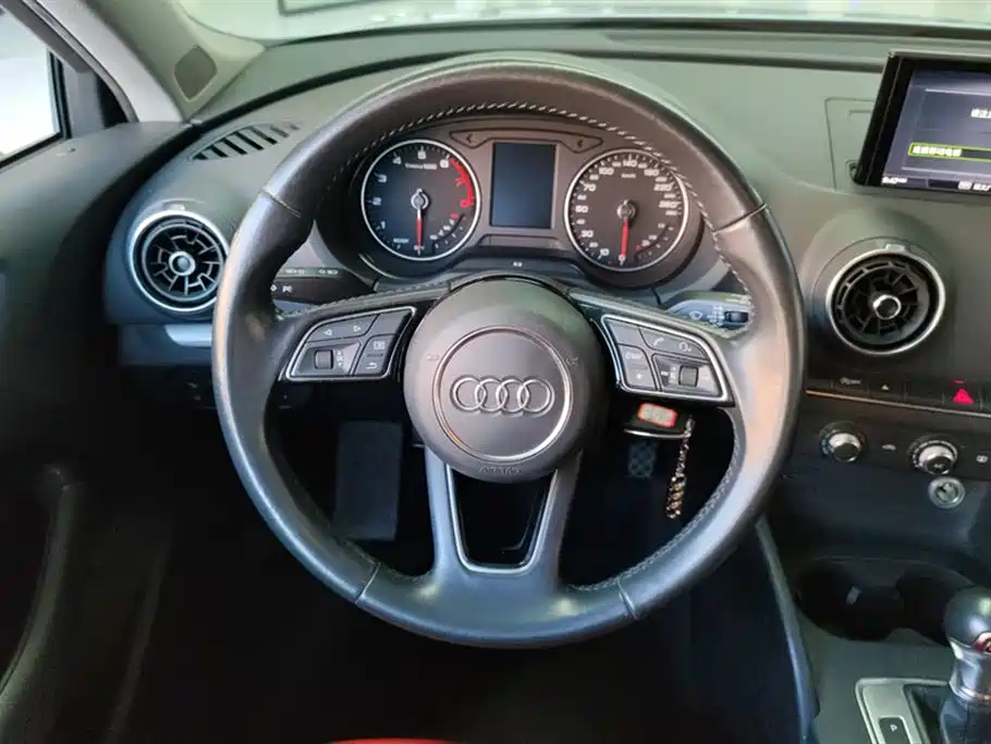 Audi A3 2019 Sportback 35 TFSI Progressive China VI фото 15