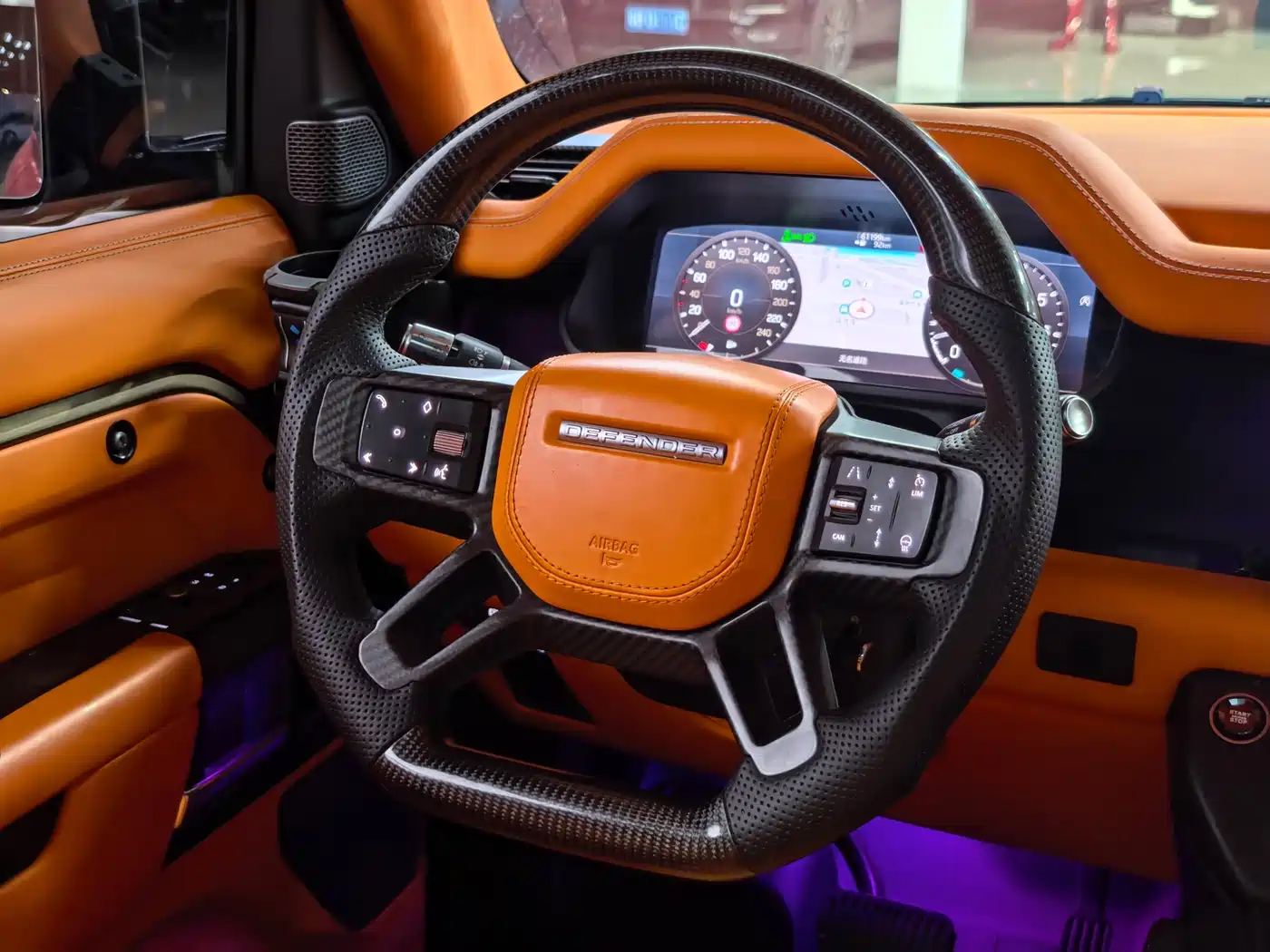 Land Rover Defender 2022 Model 90 3.0T P400 XS фото 6