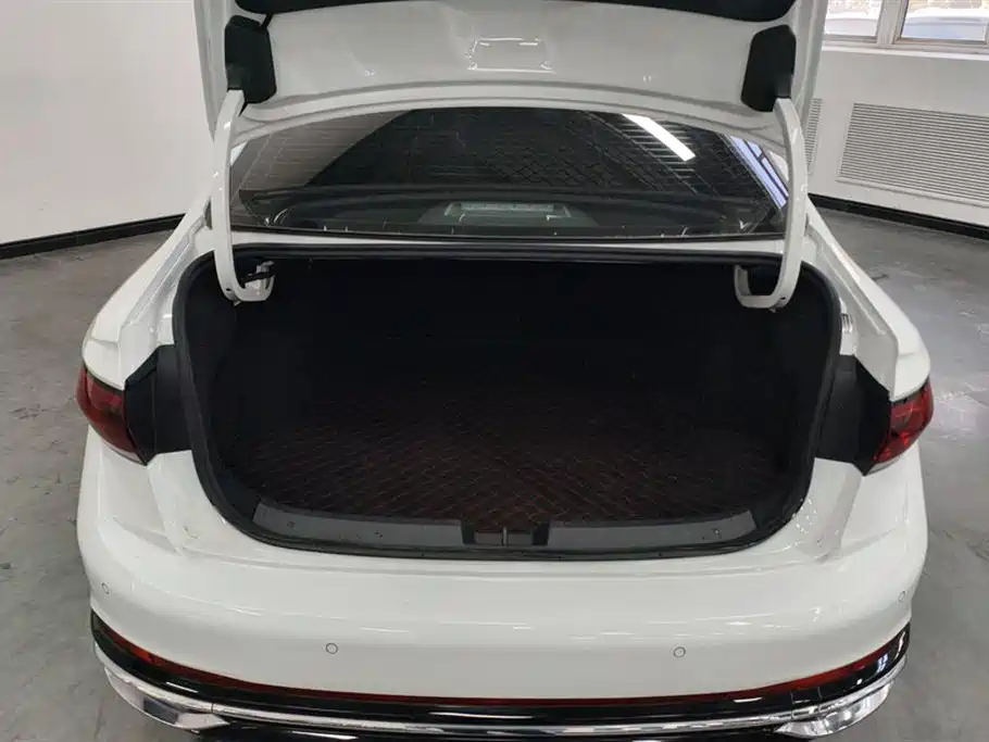 Volkswagen Sagitar 2023 280TSI DSG Beyond Lite фото 4