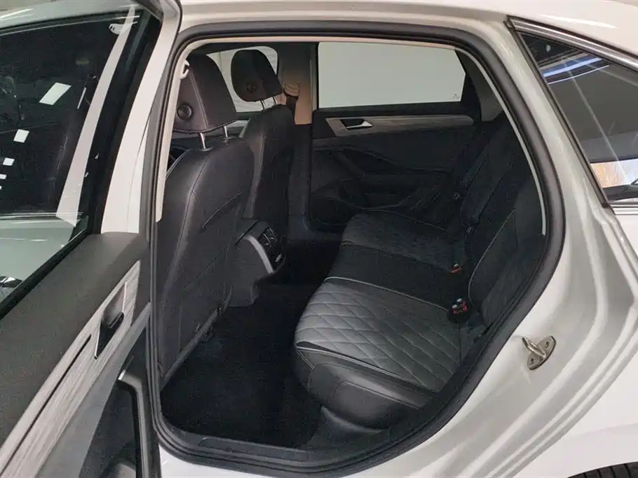 Volkswagen Sagitar 2023 280TSI DSG Beyond Lite фото 11
