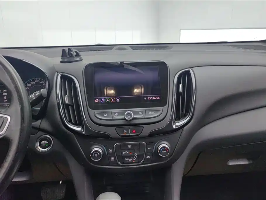 Chevrolet Equinox 2022 535T Galloping Edition фото 13