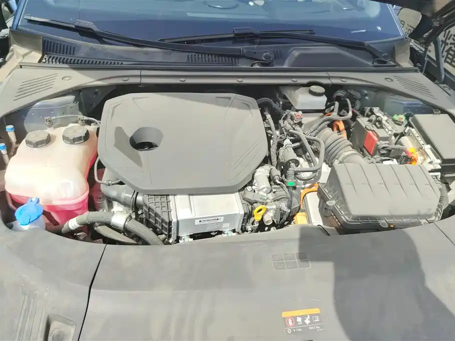 GEELY GALAXY GALAXY SPARKLE 8