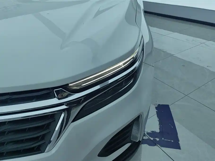 Chevrolet Equinox 2022 535T Galloping Edition фото 5