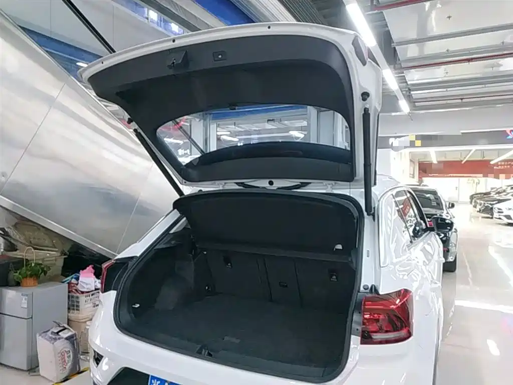 Volkswagen T-ROC 2021 280TSI DSG 2WD Comfort Connected фото 19