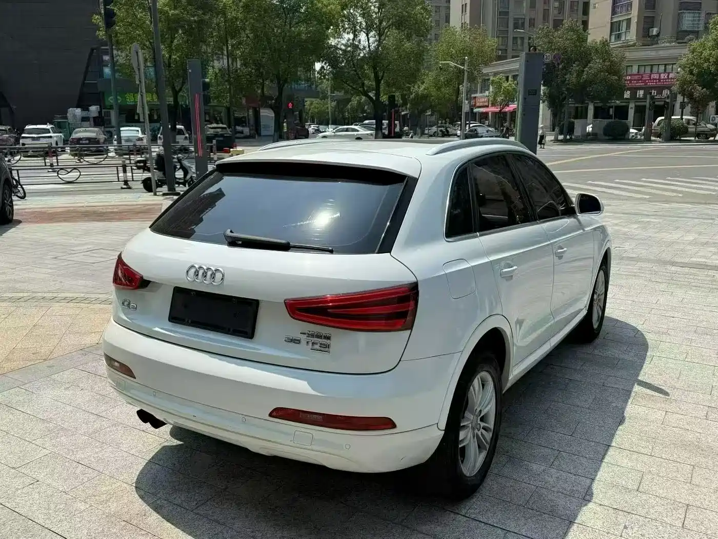 Audi Q3 2015 35 TFSI quattro Technology фото 6