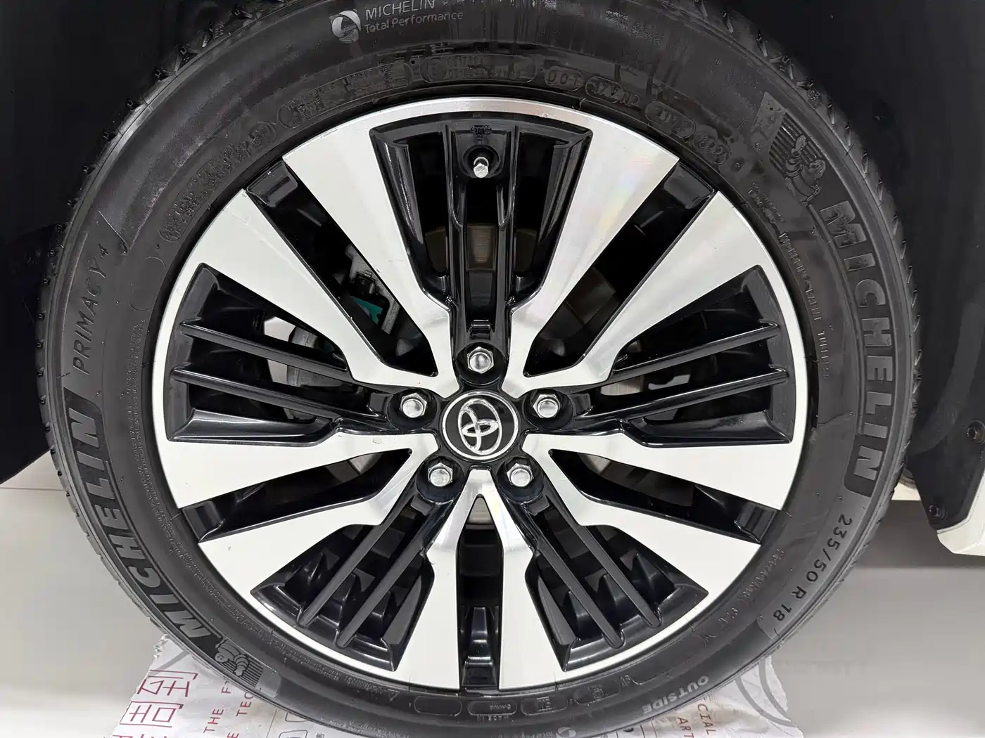 Toyota Alphard 2018 Facelift 3.5L Premium Edition фото 5