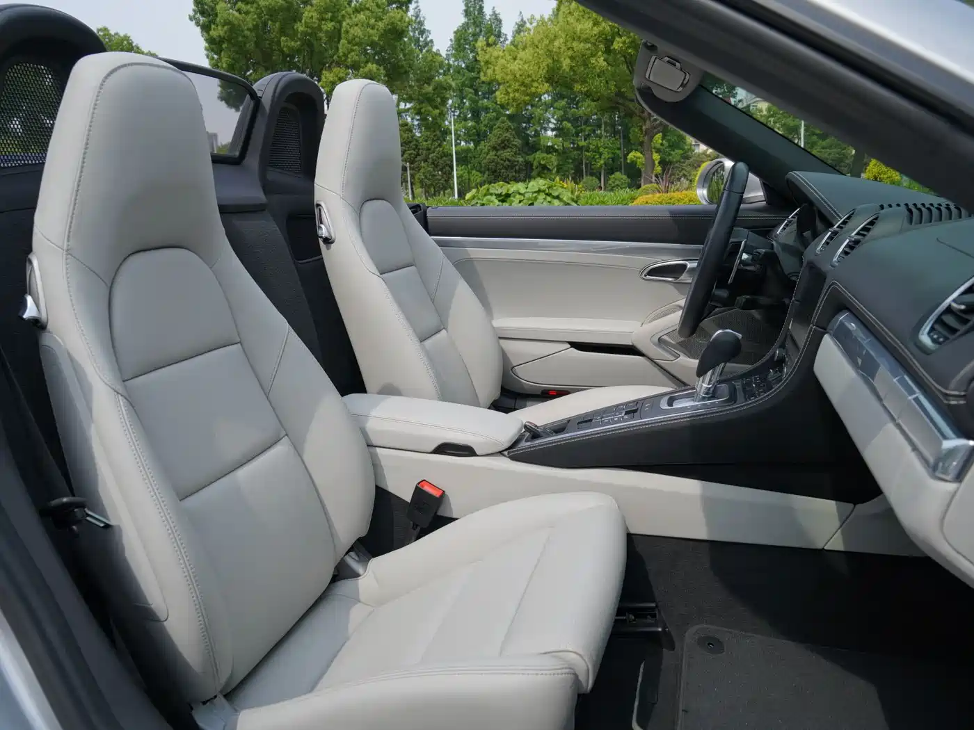 Porsche 718 2022 Boxster 2.0T фото 4
